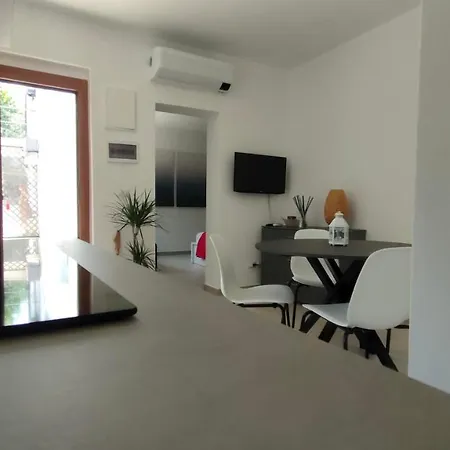 Casa Lety Con Giardino, Aria Condizionata E Wifi Apartment *