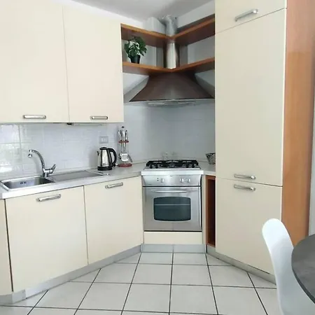 דירה Casa Lety Con Giardino, By Affitti Brevi