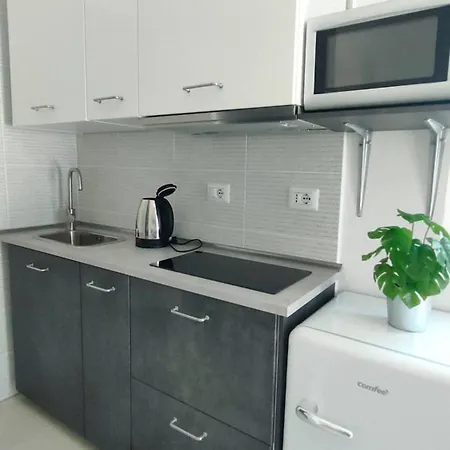 דירה Casa Lety Con Giardino, By Affitti Brevi